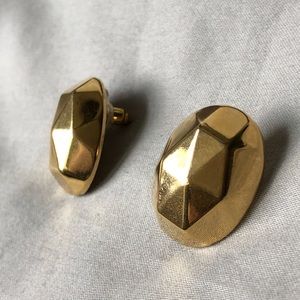 Gold geometric stud earrings